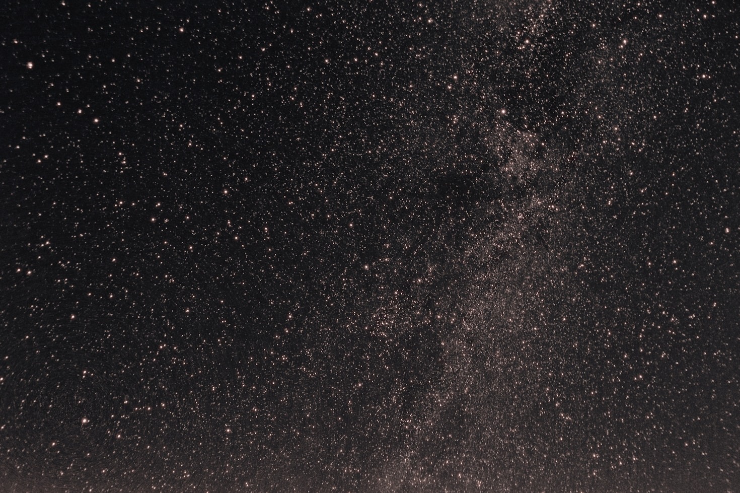 Hvordan esoterisk astrologi adskiller sig fra det klassiske